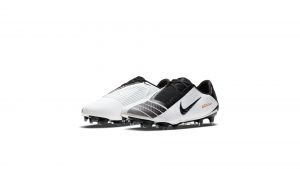 Nike Phantom Venom Elite FG White Black