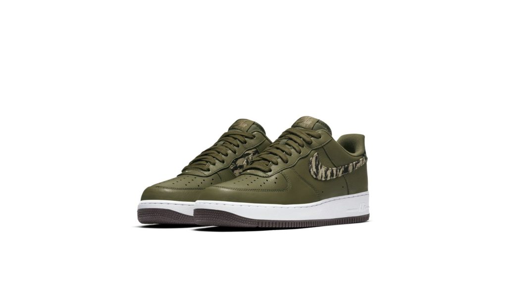 nike-air-force AQ4131-200