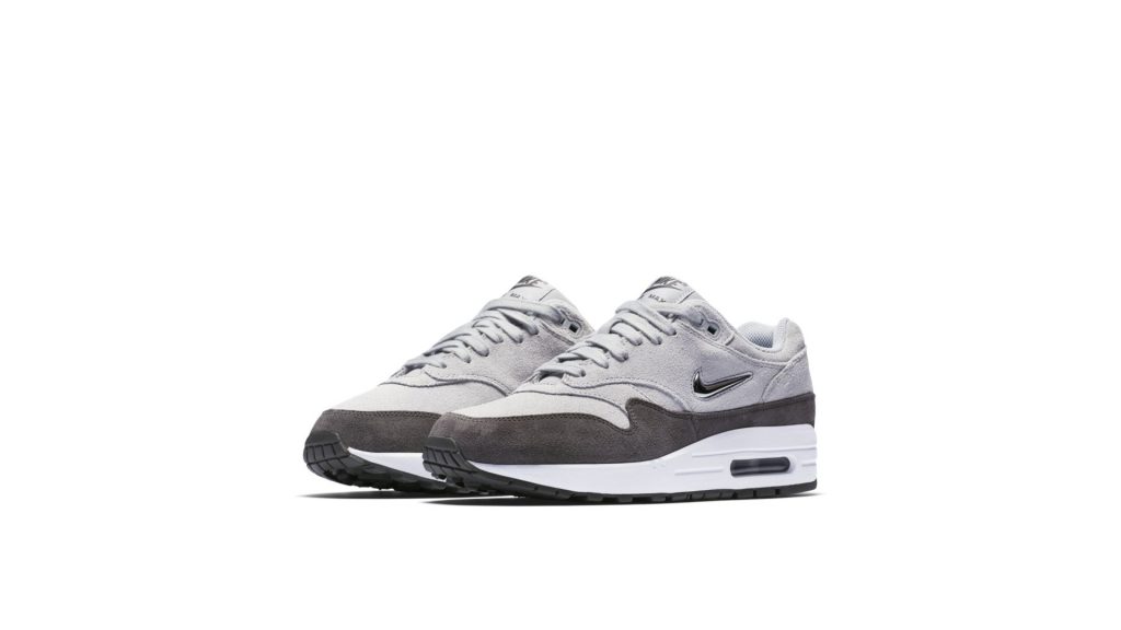 nike-air-max AA0512-002