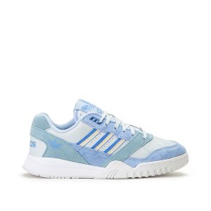 adidas A.R. Trainer W  (EE5410)