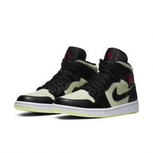 Air Jordan 1 Mid SE Schwarz (CV5276-003)