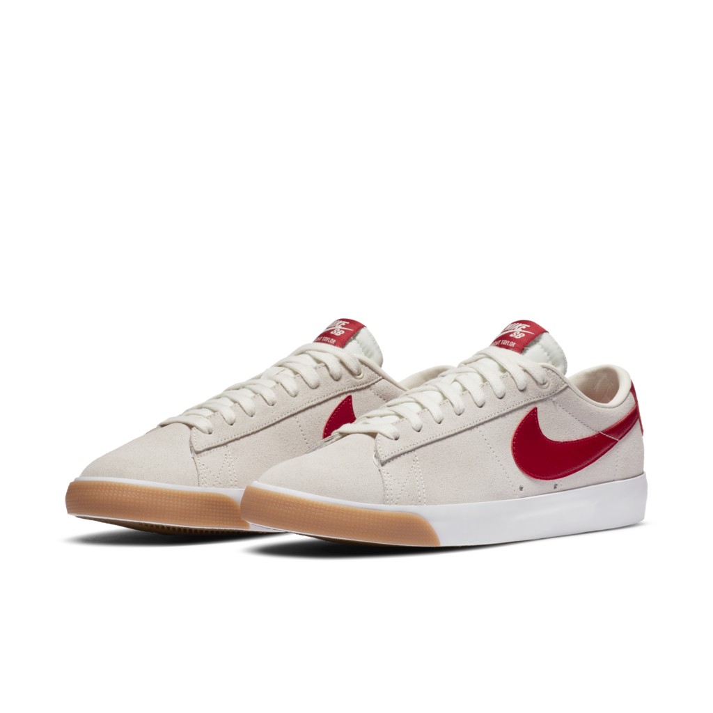 nike-blazer 704939-105