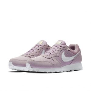 Nike MD Runner 2 Lila (749869-500)