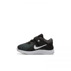 Nike Revolution 4 FlyEase Schwarz (AH7796-001)