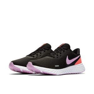 Nike Revolution 5 Schwarz (BQ3207-008)