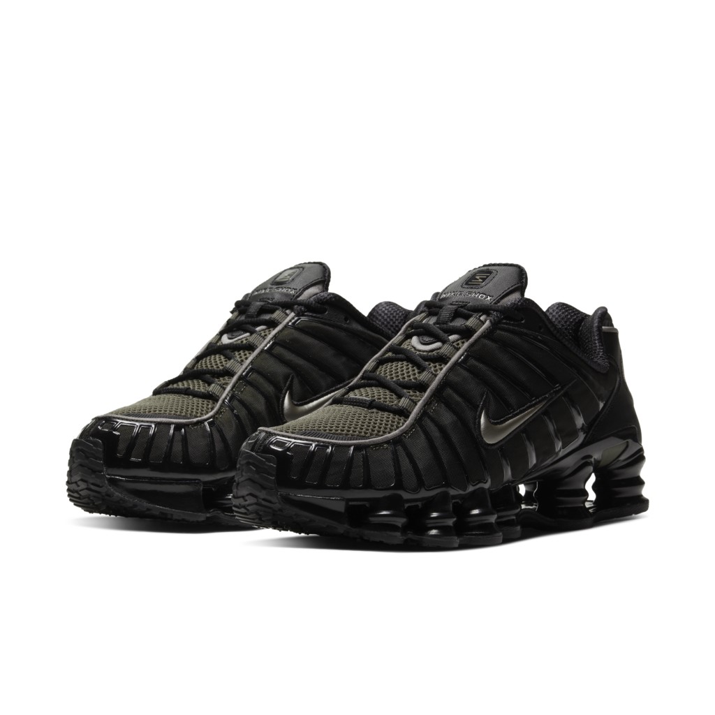 nike-shox CW2370-001