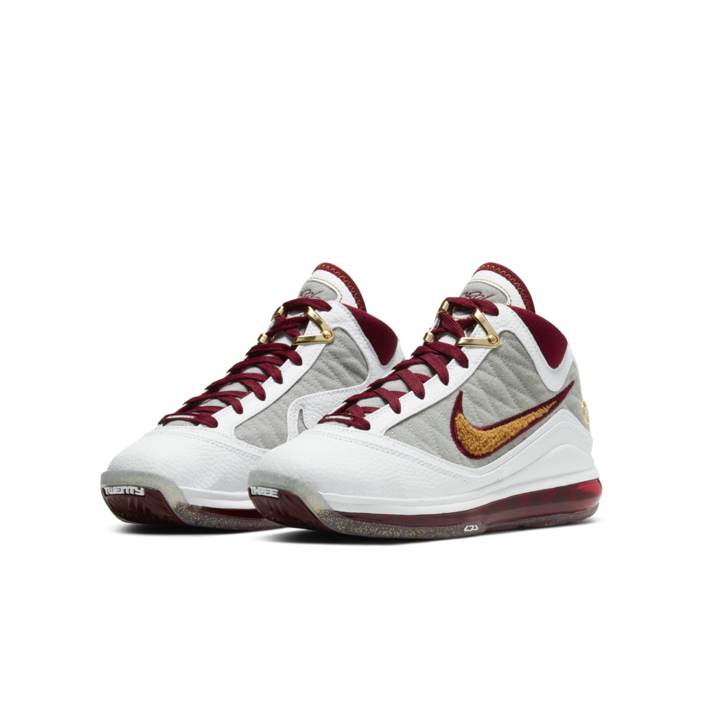 nike-lebron-7 CZ8899-100
