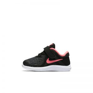 Nike Revolution 4 Schwarz (943308-004)