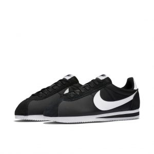 Nike Classic Cortez Nylon Black / White (807472-011)