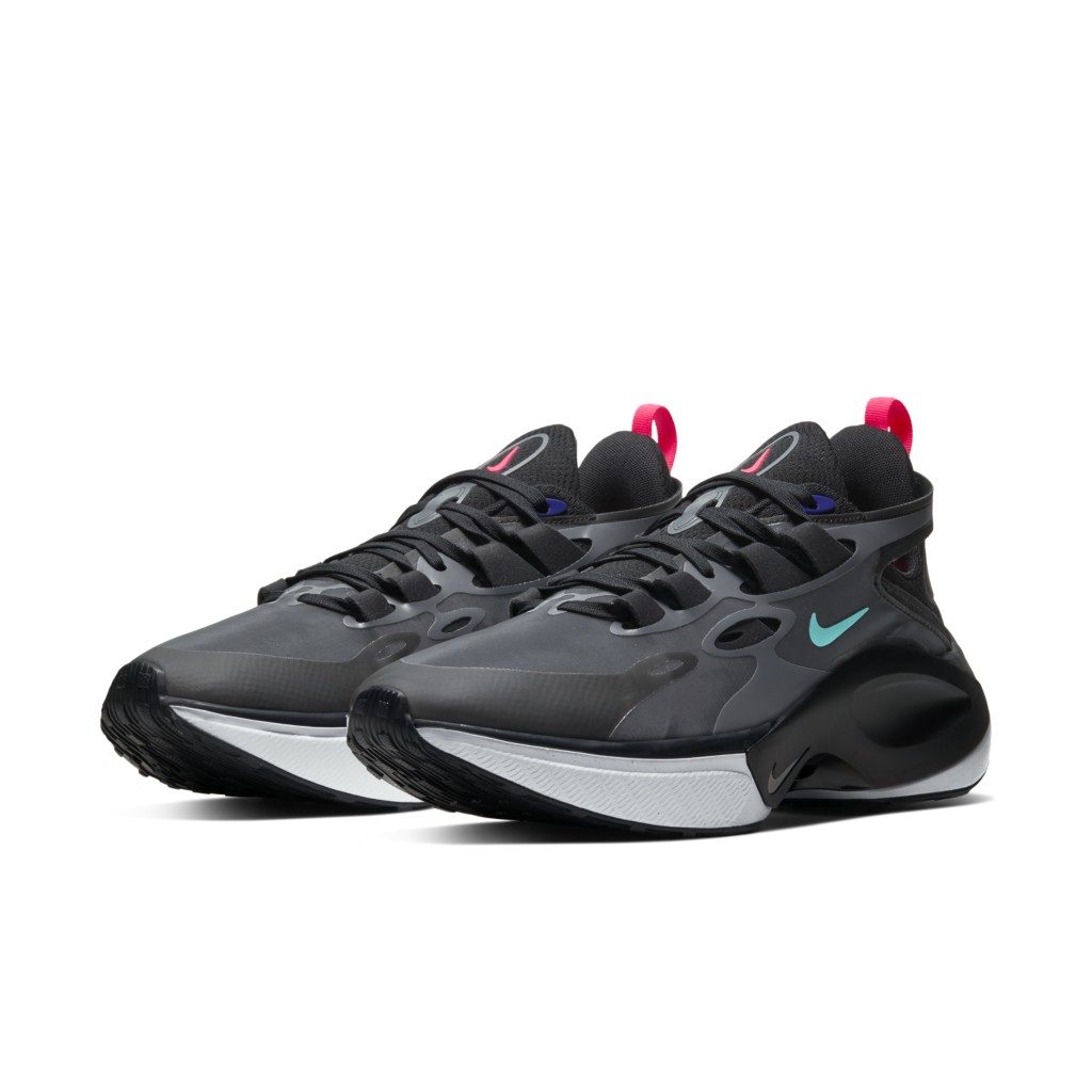 nike-sneaker AT5303-005