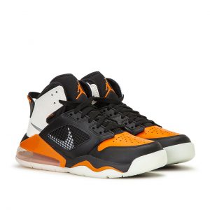 Air Jordan Mars 270  (CD7070-008)