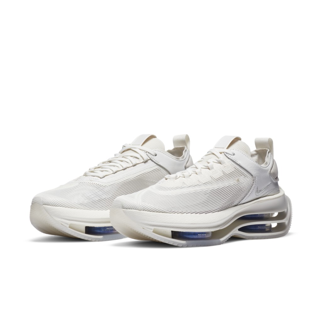 nike-sneaker CI0804-100