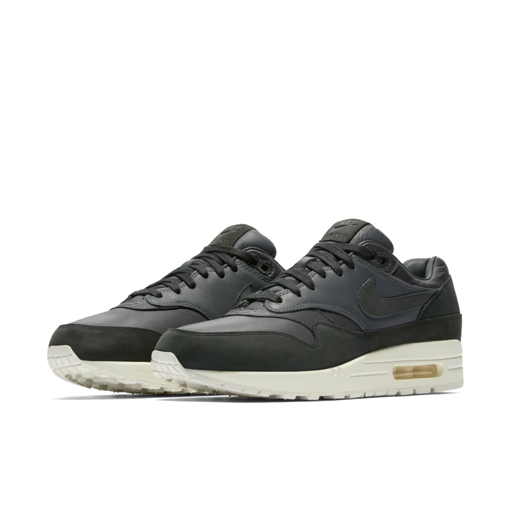 nike-air-max 859554-004