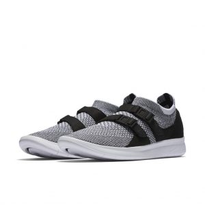 Nike Air Sock Racer Ultra Flyknit Oreo (W) (896447-002)