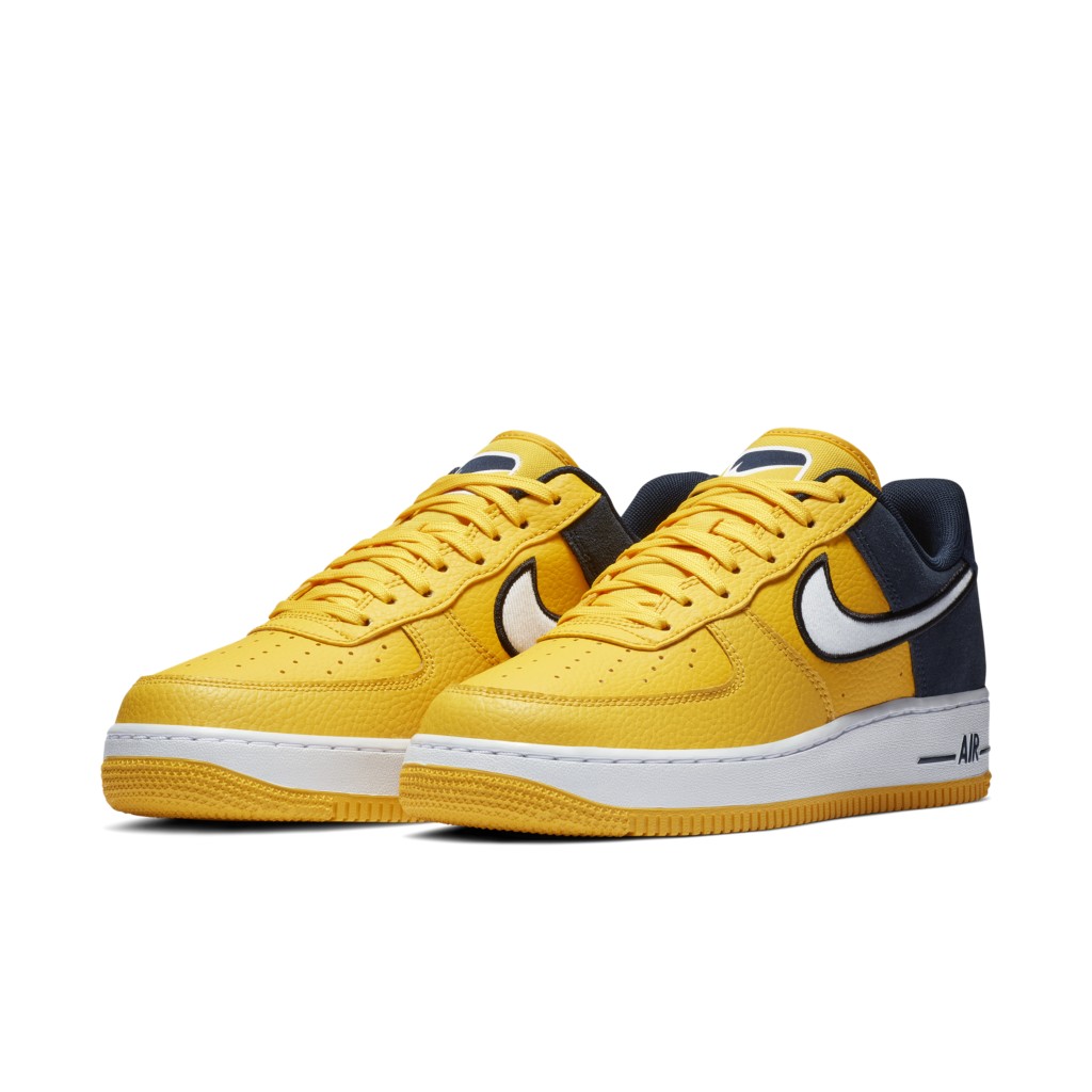 nike-air-force AO2439-700