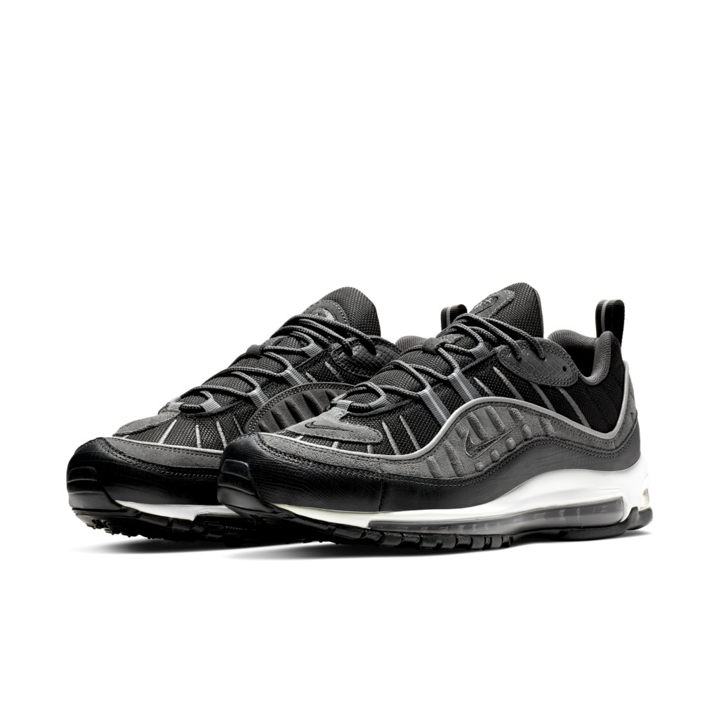 nike-air-max AO9380-001
