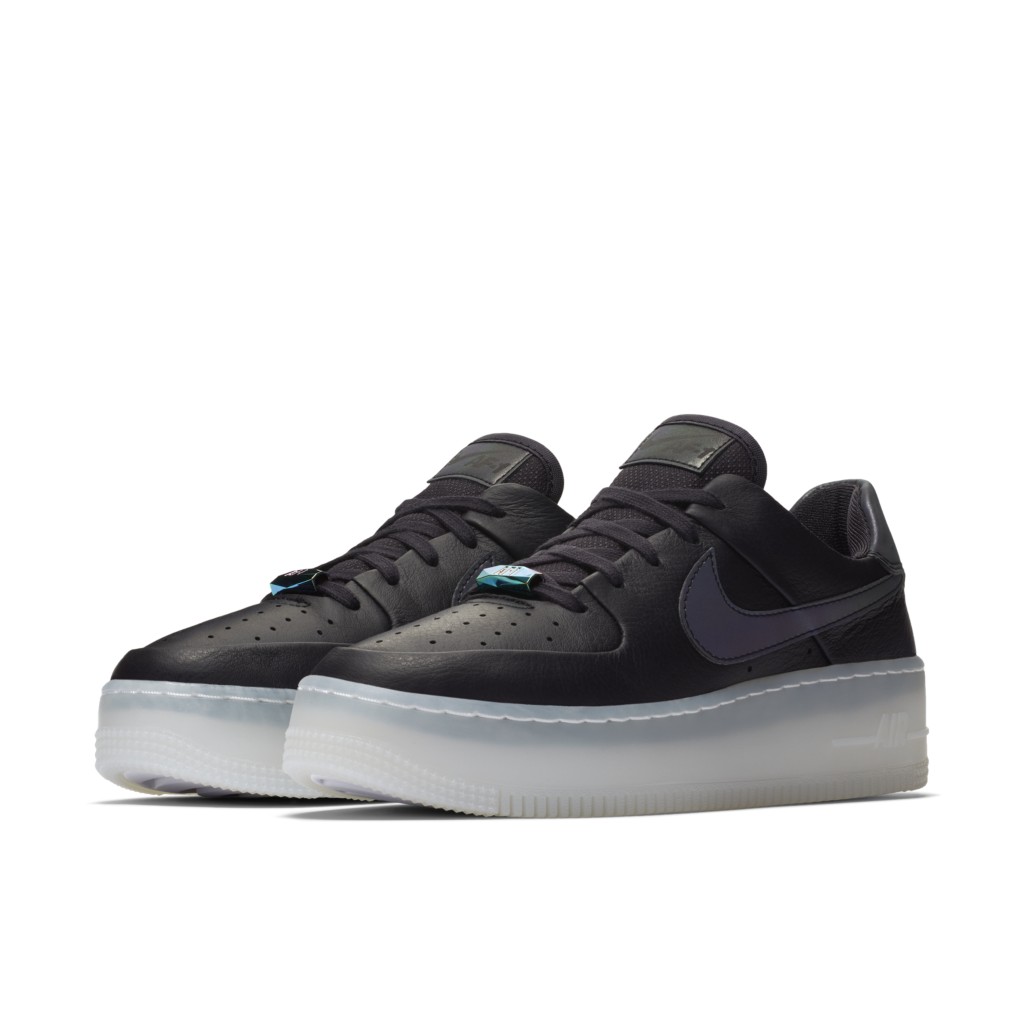 nike-air-force AR5409-004