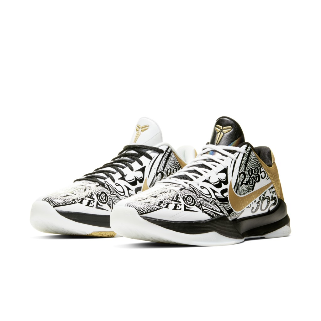 nike-kobe CT8014-100