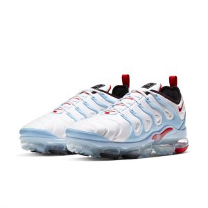 Nike Vapormax Plus (2020) (CW6974-100)