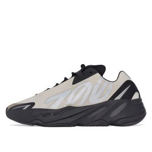 Adidas Yeezy Boost 700 MNVN ‚Bone‘ (2020) (FY3729)