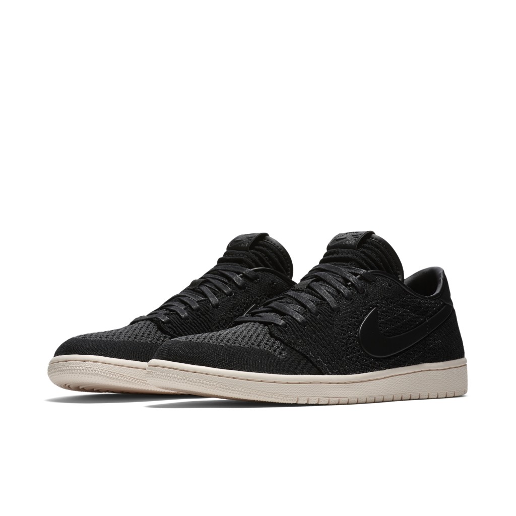 air-jordan-1 AH4506-010