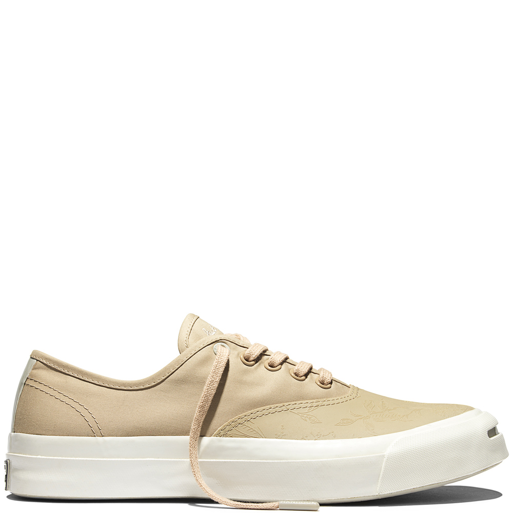 converse-sneaker 153065C