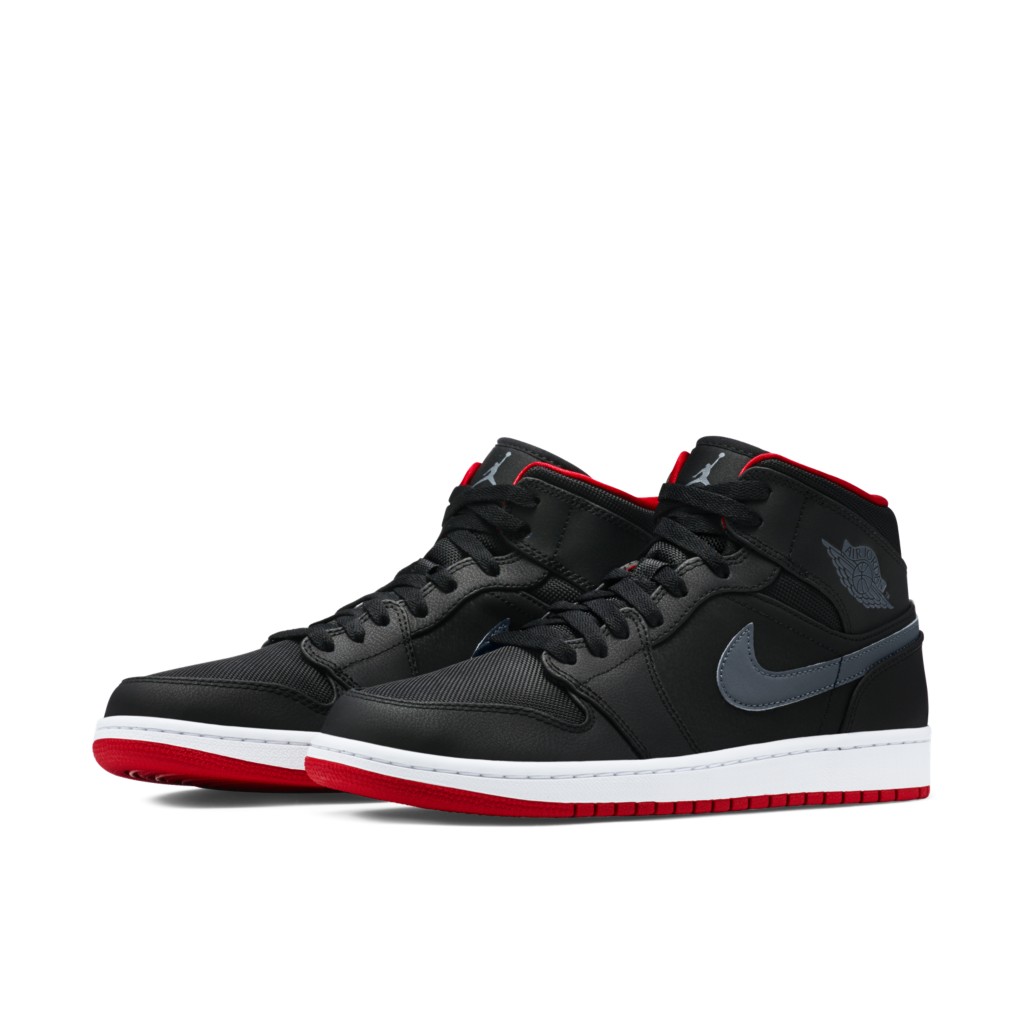 air-jordan-1 554724-004