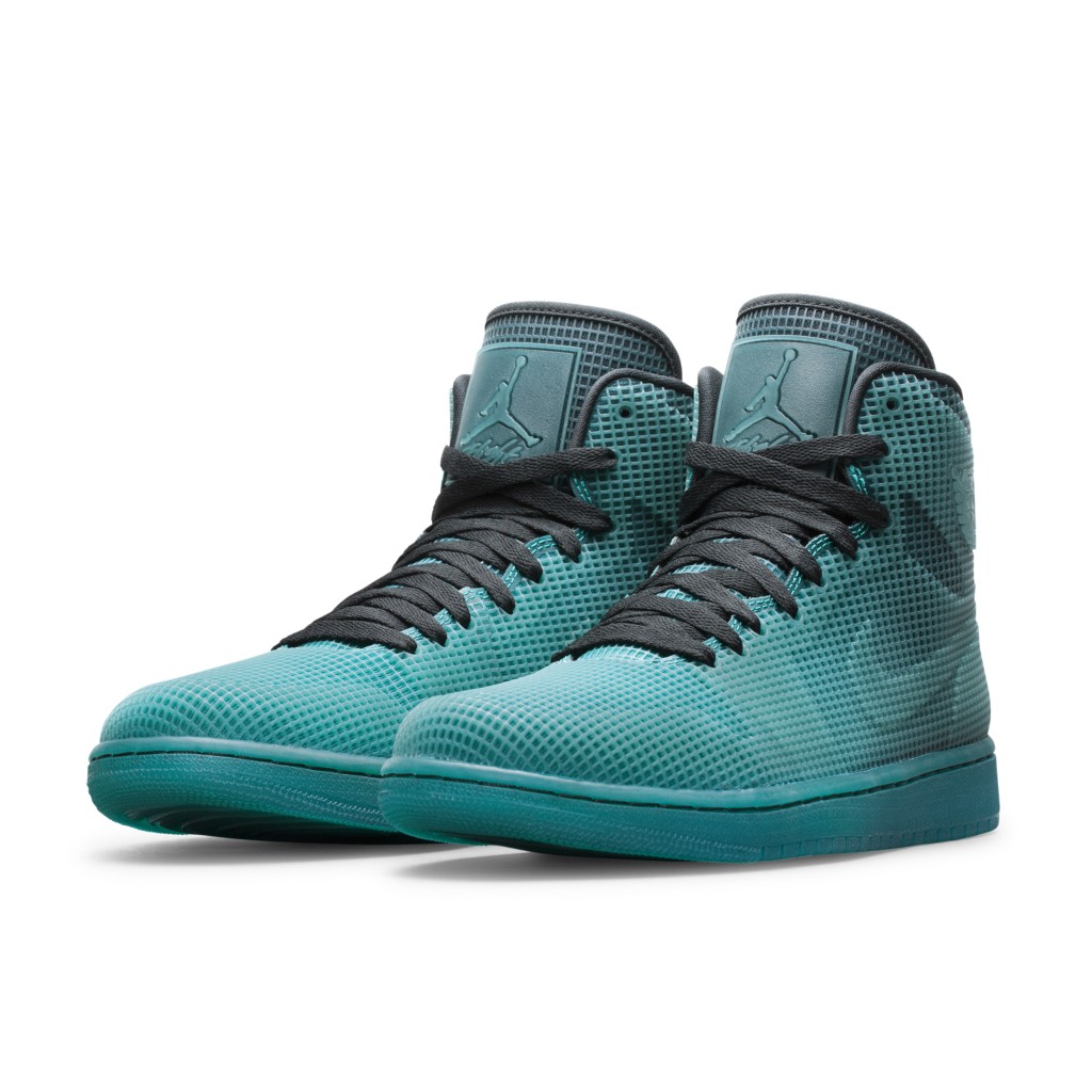 air-jordan-1 677690-020