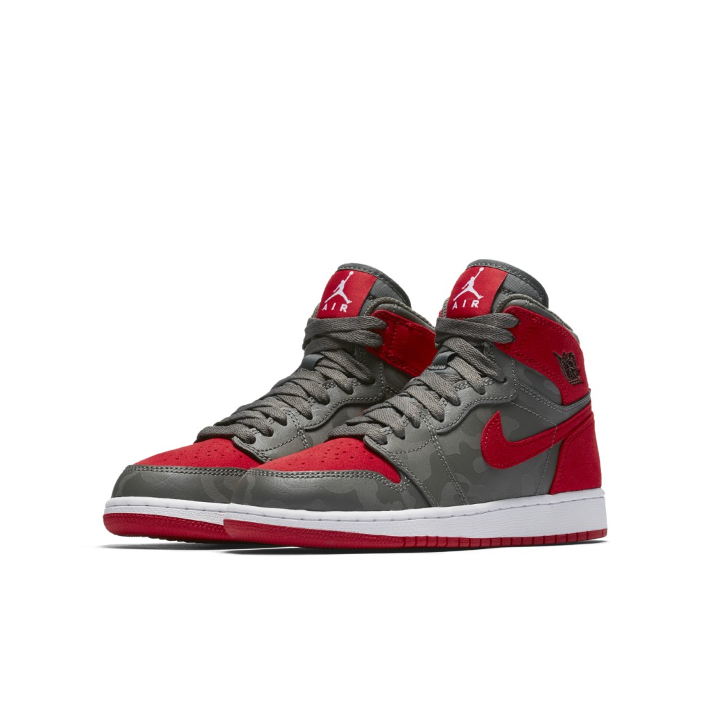 air-jordan-1 822858-032