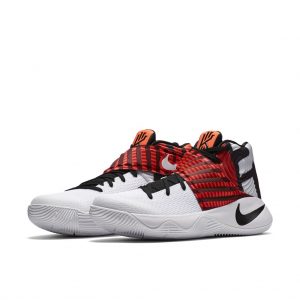Nike Kyrie 2 Crossover