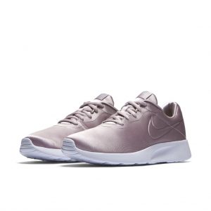 Nike Tanjun Premium Particle Rose Satin (W)