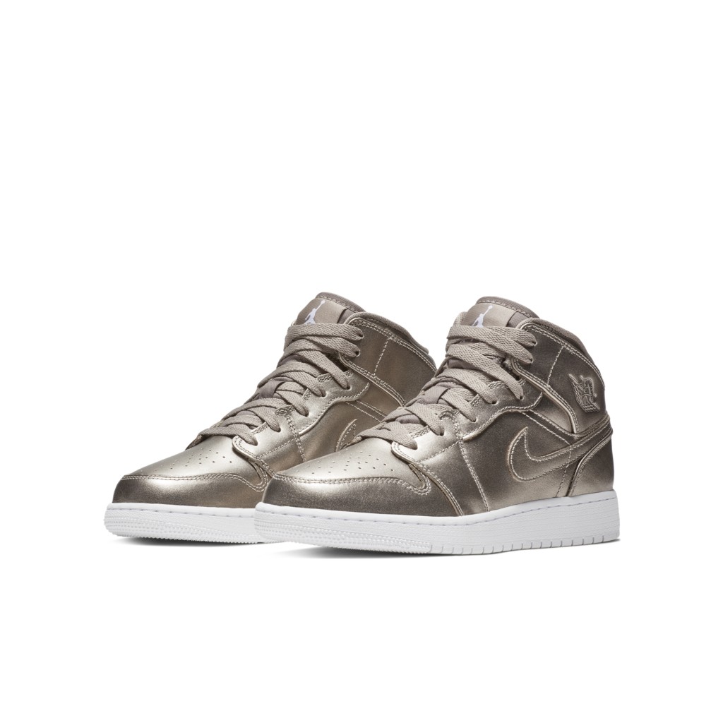 air-jordan-1 AV5174-200
