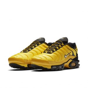 Nike Air Max Plus Frequency Pack