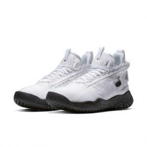 Jordan Proto React White Black