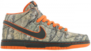 Nike Dunk SB Mid Real Tree Camo