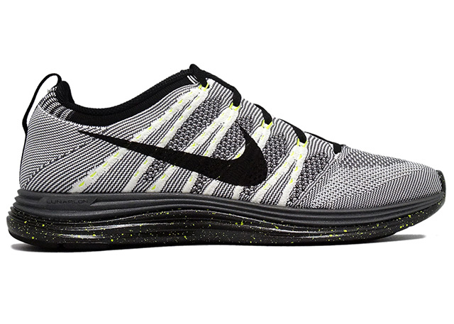 nike-sneaker 554887-107