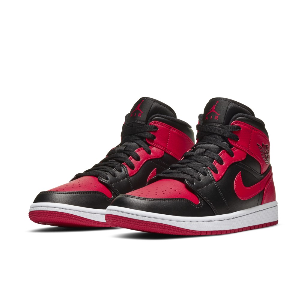 air-jordan-1 554724-074