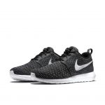 Nike Roshe Run Flyknit Dark Grey