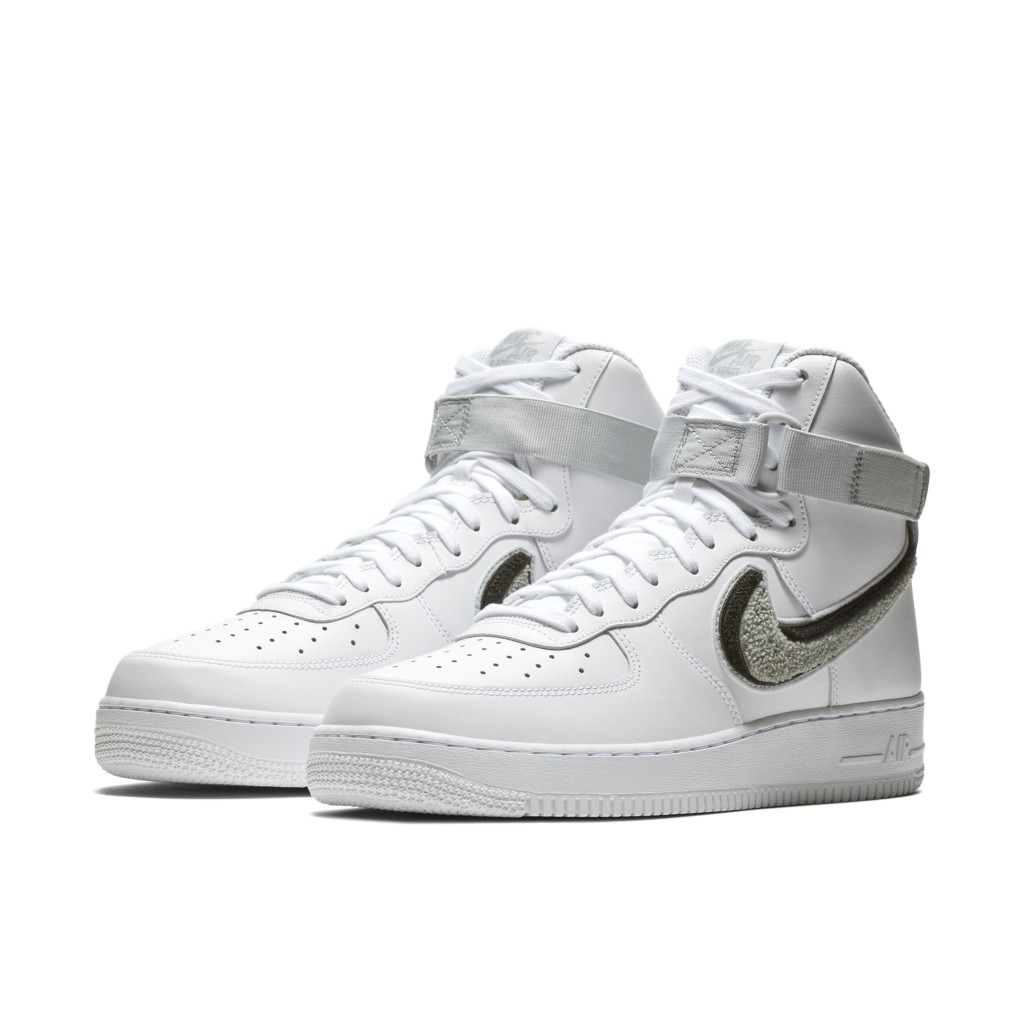 nike-air-force 806403-105