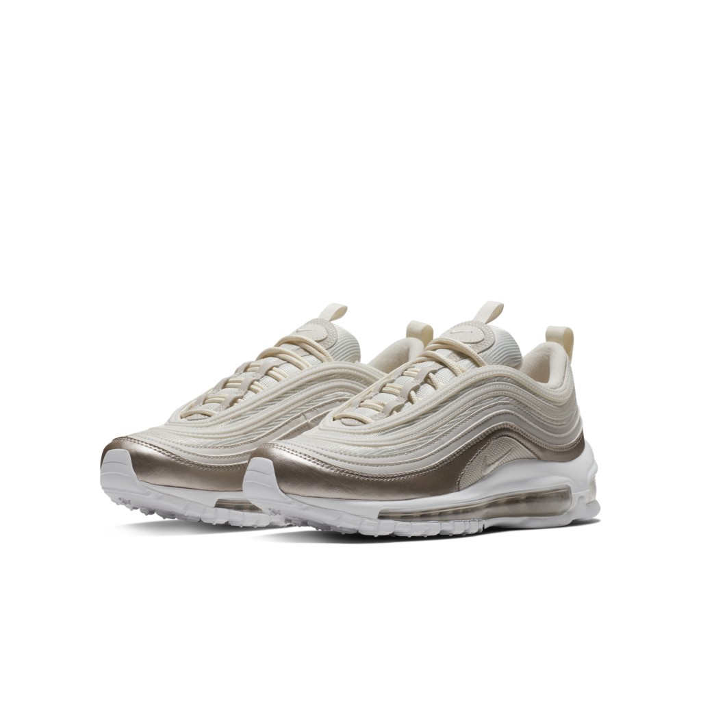 nike-air-max 921523-002