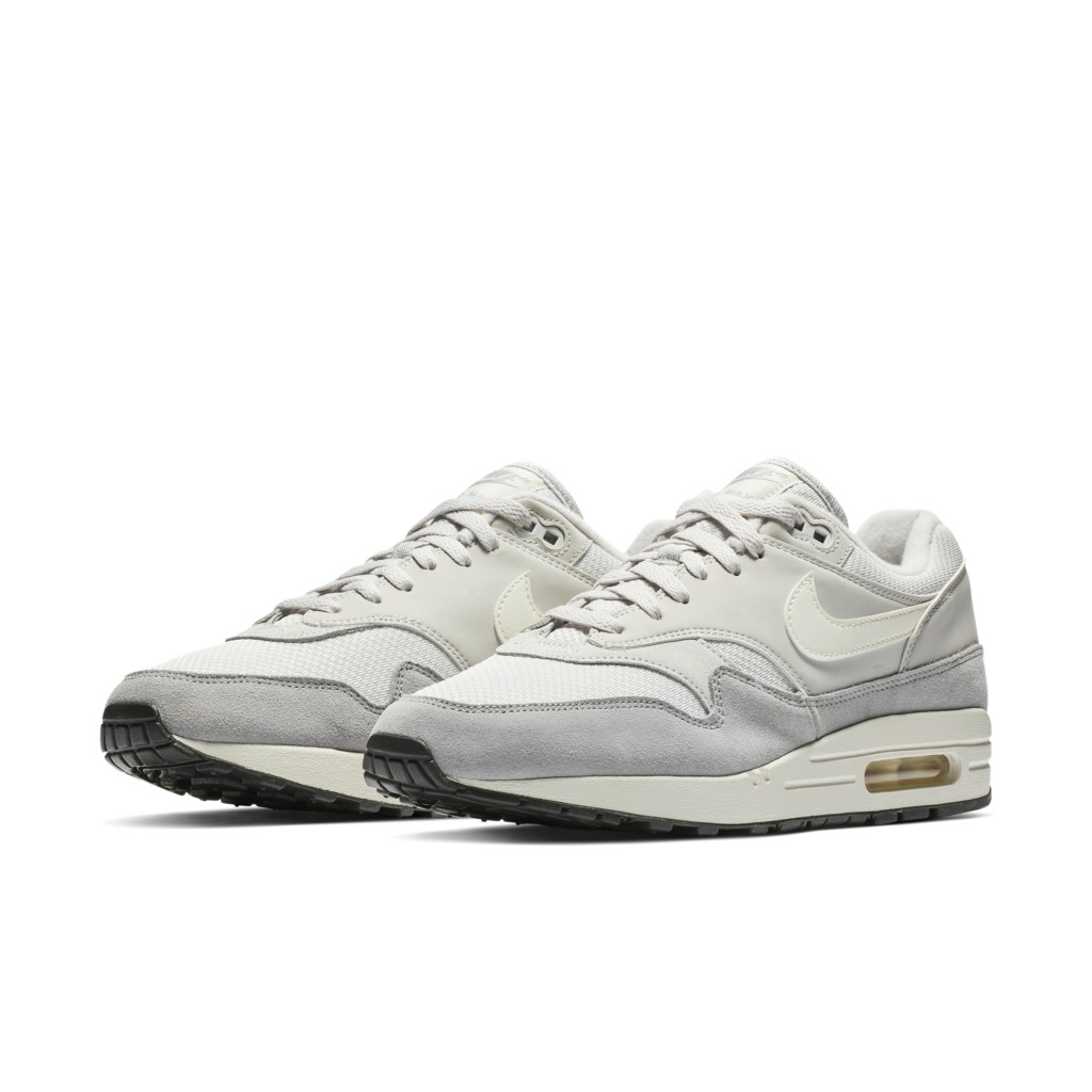 nike-air-max AH8145-011