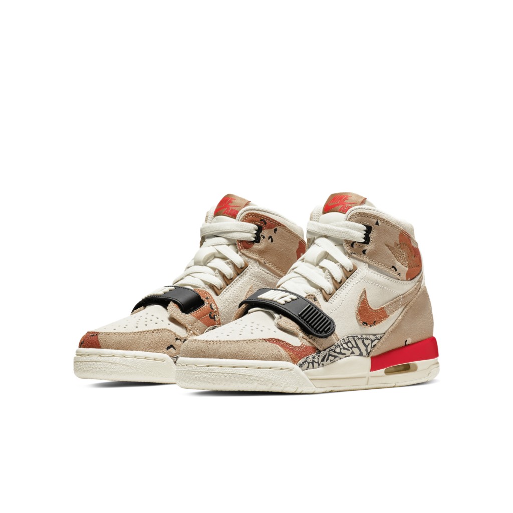 air-jordan-12 AT4040-126