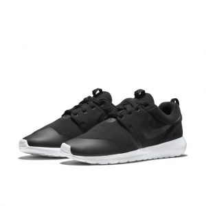 Nike Roshe Run Tech Fleece Black