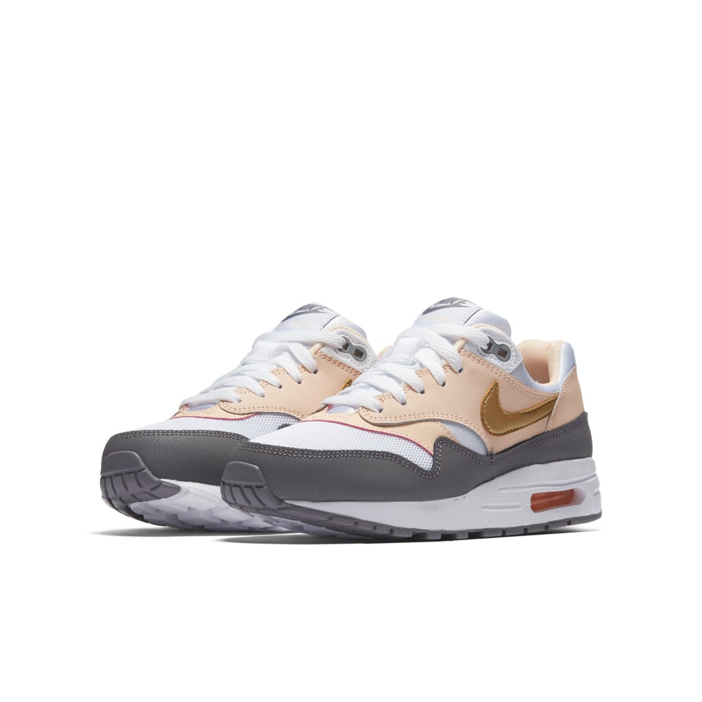 nike-air-max 807605-104