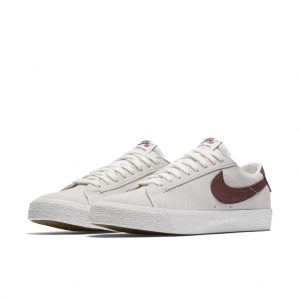 Nike SB Blazer Low Summit White Dark Team Red