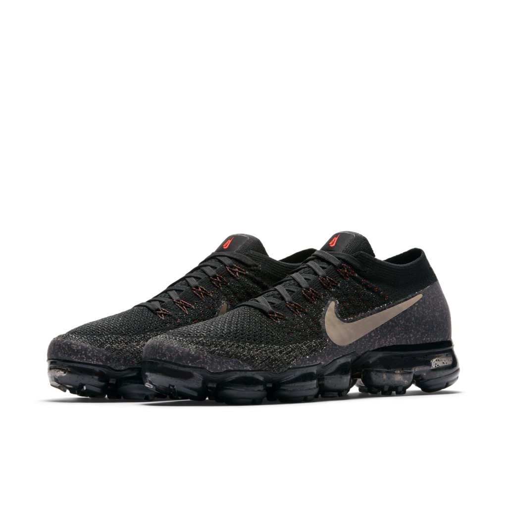 nike-air-vapormax 899472-010
