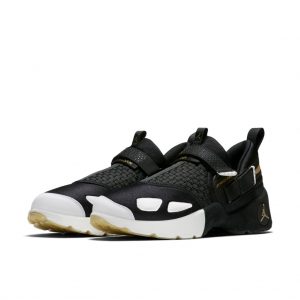 Jordan Trunner LX BHM (2017)