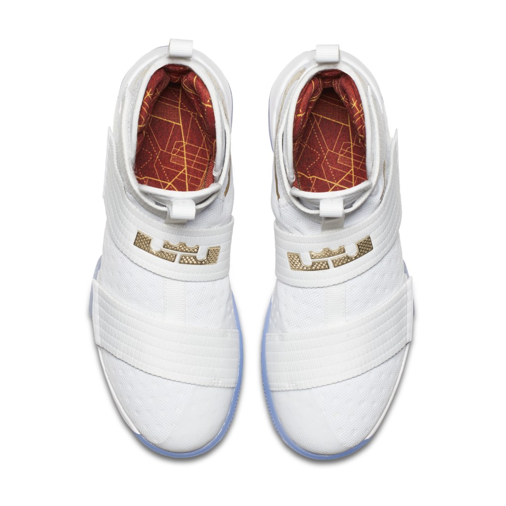 nike-sneaker 925431-900