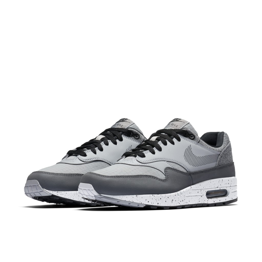 nike-air-max AO1021-002