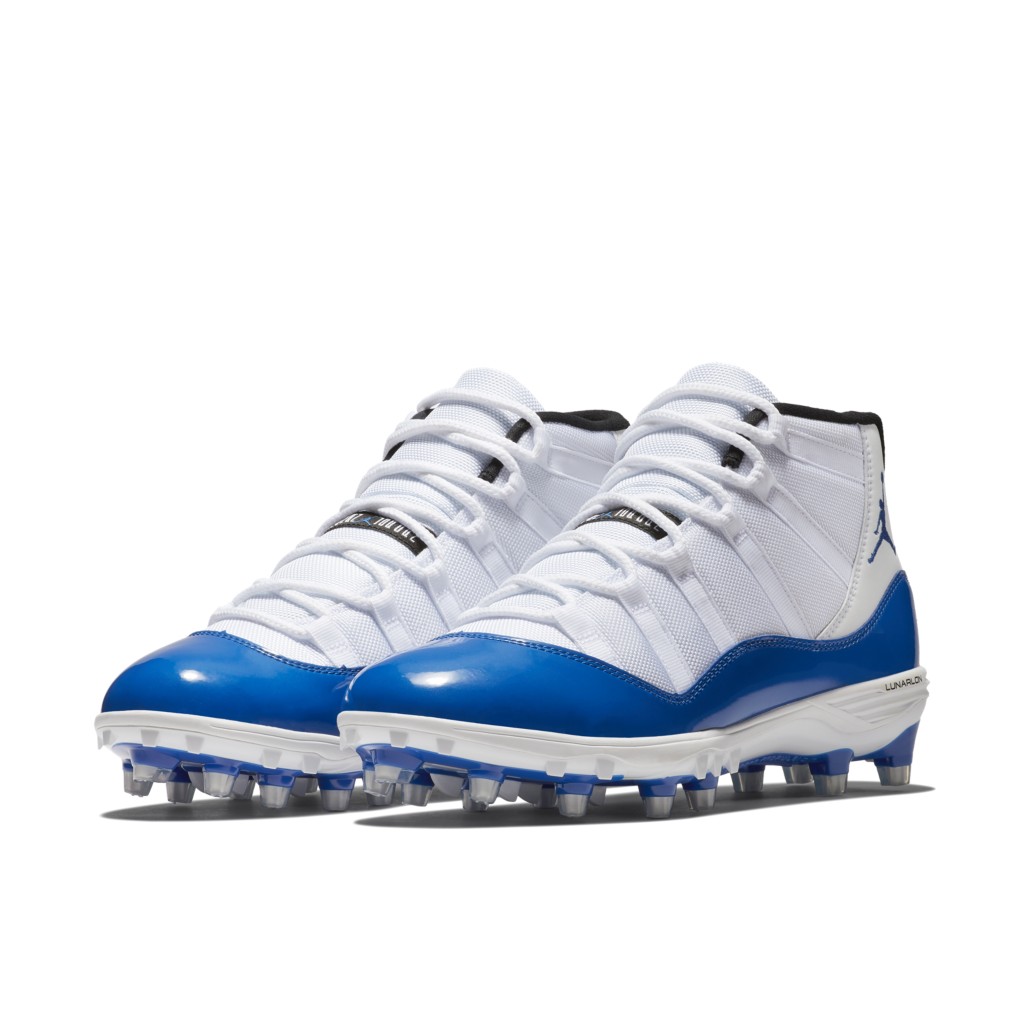 air-jordan-11 AO1561-107